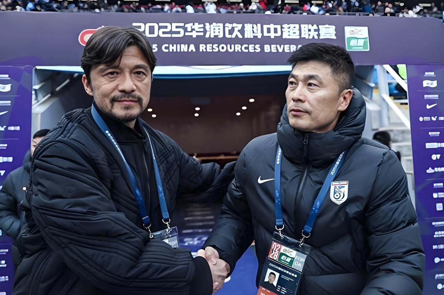 关于转折点!武汉三镇主帅复盘,意大利杯今夜攻防权衡,引发热议,临场指挥获称赞的信息 关于转折点!武汉三镇主帅复盘,意大利杯今夜攻防权衡,引发热议,临场指挥获称赞的信息