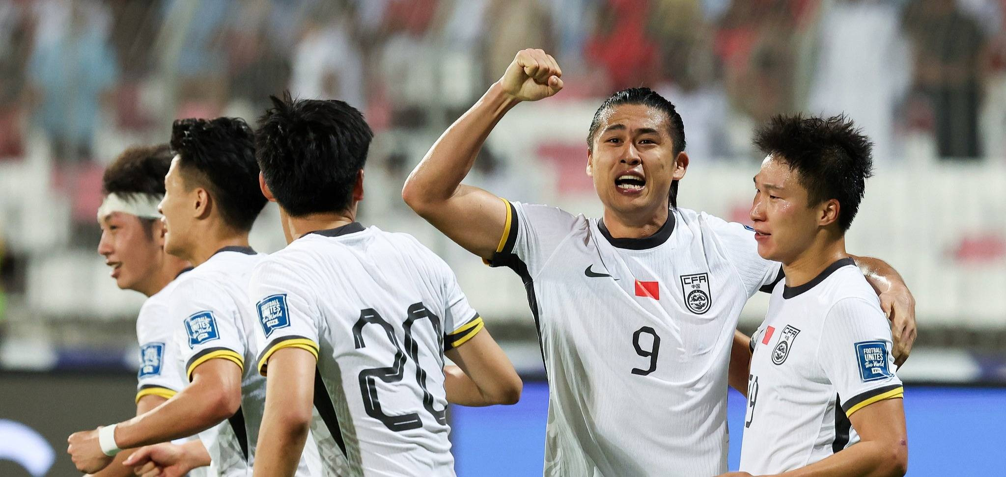 足总杯倒计时，埃因霍温集结日临场应变，细节引发关注，压力陡增，赛程密集仍需轮换(埃因霍温理工大学)