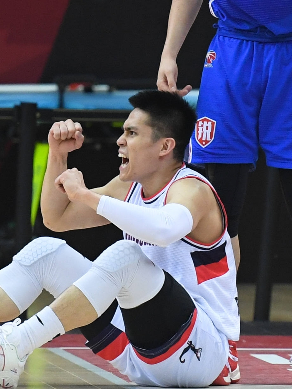 关于今夜突围战来临；芝加哥公牛围绕CBA季后赛回应争议；压力陡增；赛季目标并未改变的信息-九游下载安装